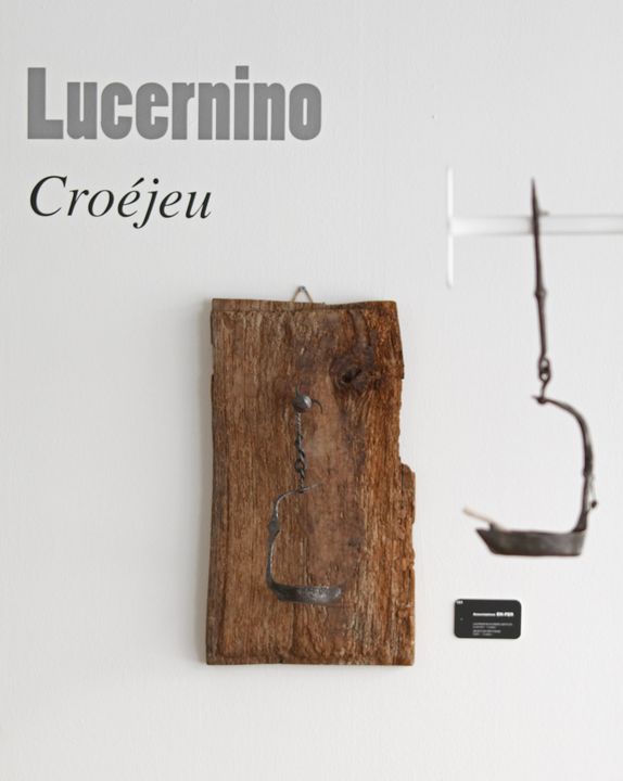 Visualizza immagine Lo croéjeu - A litcherna (L'antica lucerna a olio)
